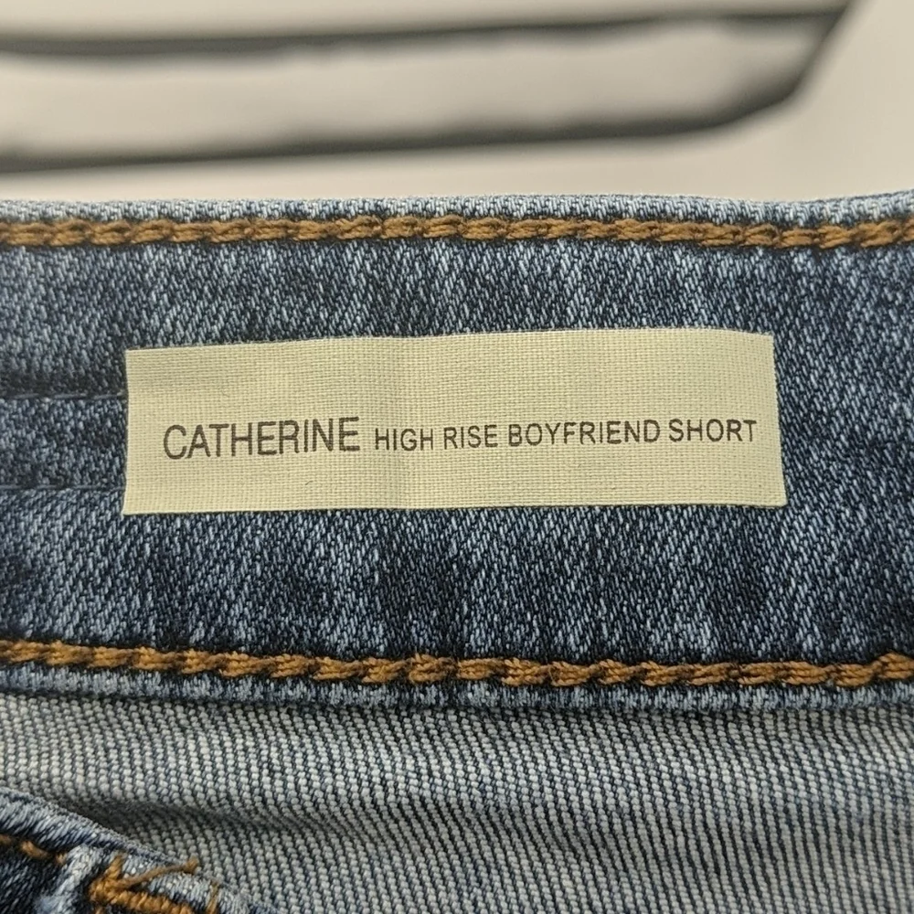 KUT FROM THE KLOTH Catherine High Rise Denim Short
